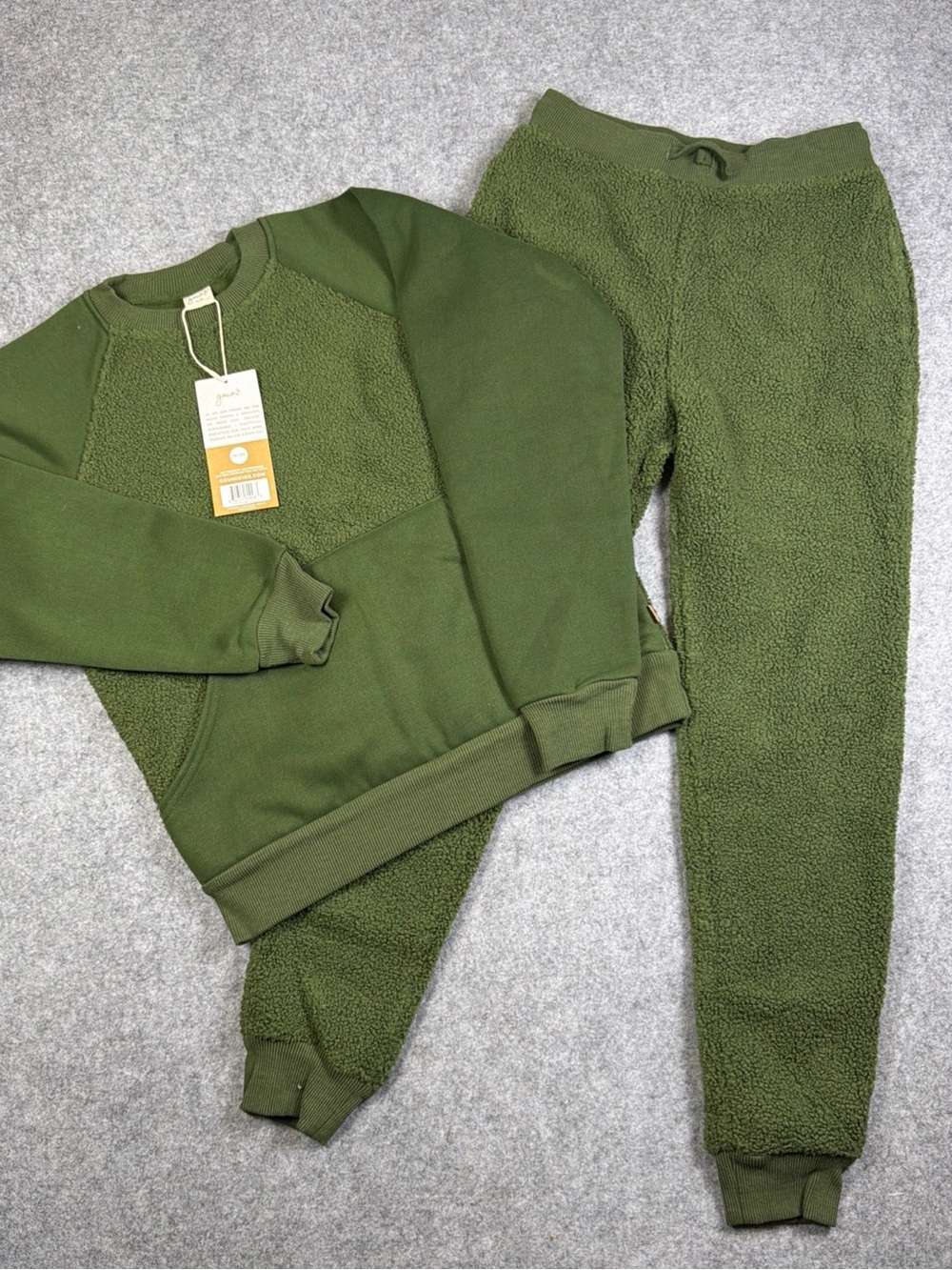 Goumi Olive Green Sherpa Tracksuit